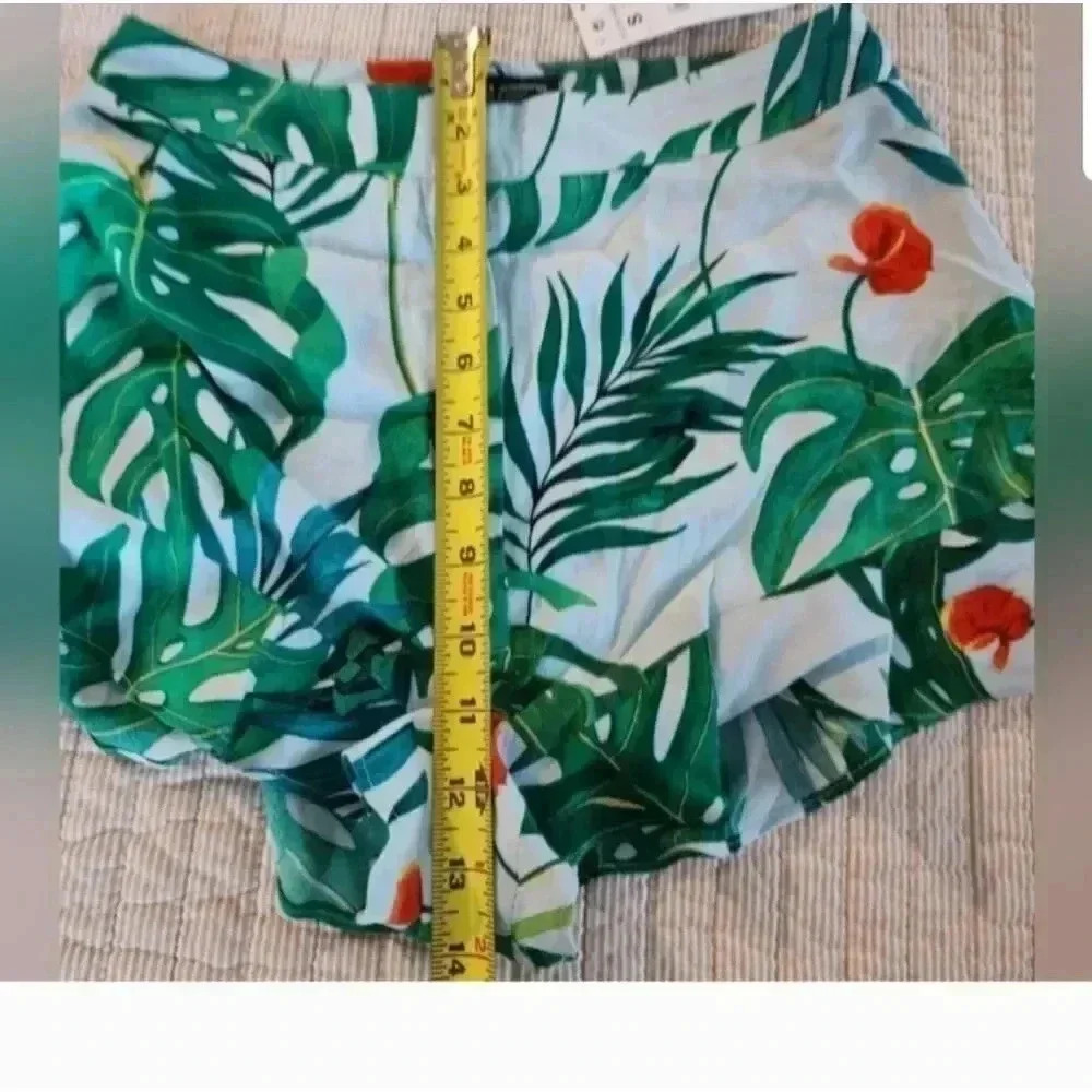 NWT Zara tropical print short - Picture 3 of 5